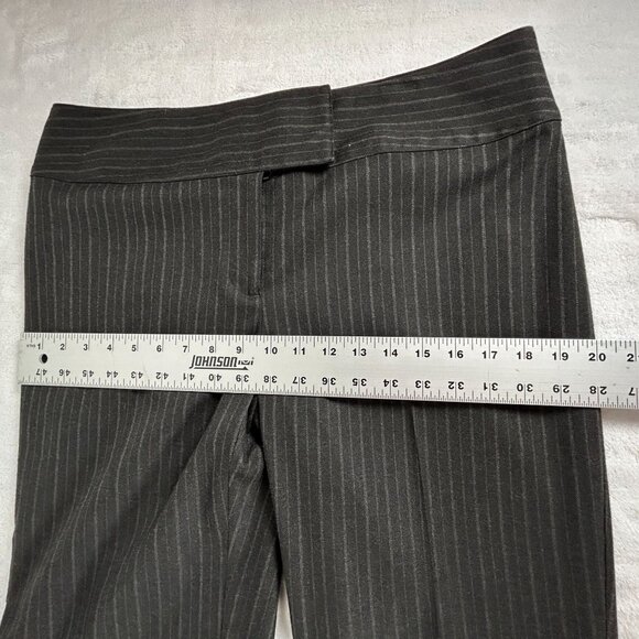 Cabi Gray Pinstripe Trousers Size 12 Career Pants Mid-Rise Straight Leg Stretch - Picture 6 of 9